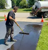 Asphalt Sealcoating